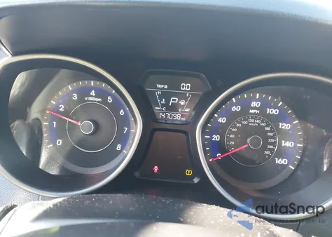 2015 Hyundai Elantra Se z USA, uszkodzony, nr VIN 5NPDH4AE5FH613254